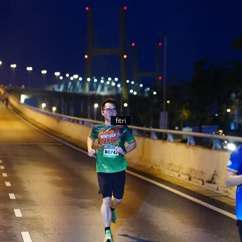 Runner Photo 9143956