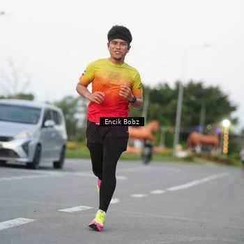 Runner Photo 9143960