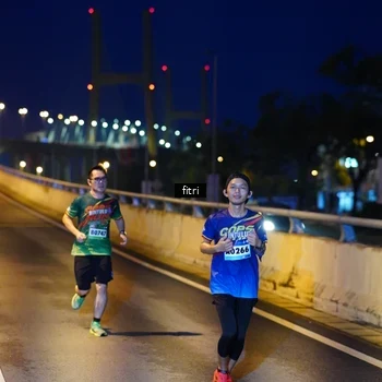 Runner Photo 9143967