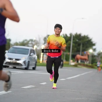 Runner Photo 9143977