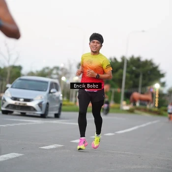 Runner Photo 9143990