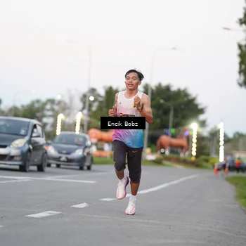Runner Photo 9144031