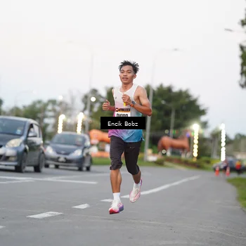 Runner Photo 9144037