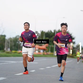 Runner Photo 9144162