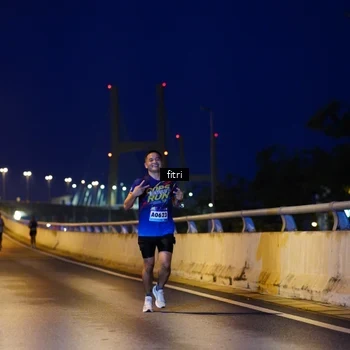 Runner Photo 9144165
