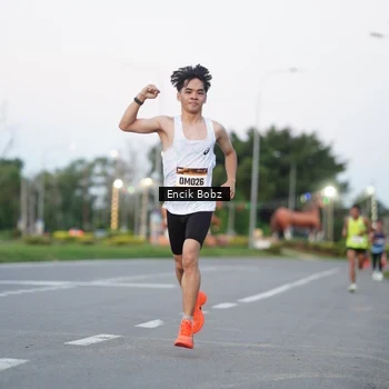 Runner Photo 9144168