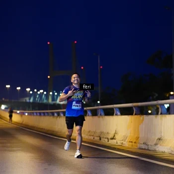 Runner Photo 9144171