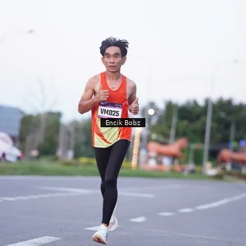 Runner Photo 9144187