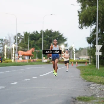 Runner Photo 9144239