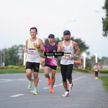 Runner Photo 9144277
