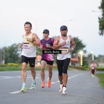 Runner Photo 9144282