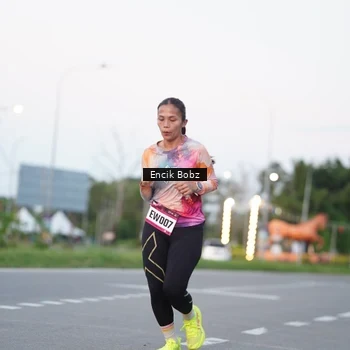 Runner Photo 9144285