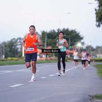 Runner Photo 9144320
