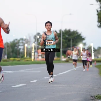 Runner Photo 9144341