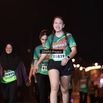 Runner Photo 9144354