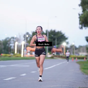 Runner Photo 9144412