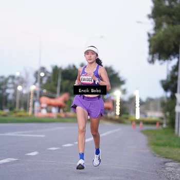 Runner Photo 9144448