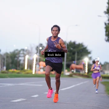 Runner Photo 9144467