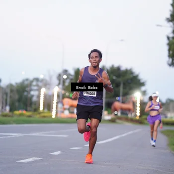 Runner Photo 9144472