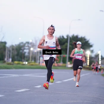 Runner Photo 9144623