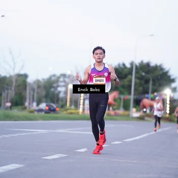 Runner Photo 9144675