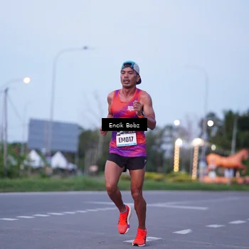 Runner Photo 9144808