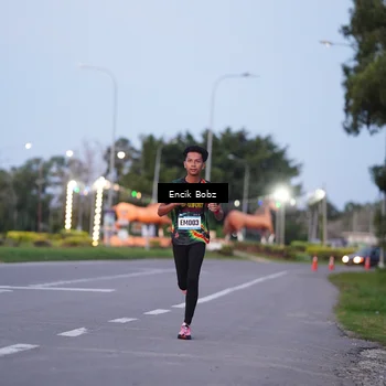 Runner Photo 9144842