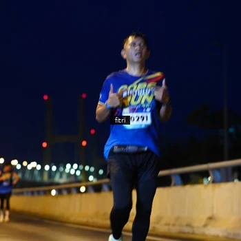 Runner Photo 9144956