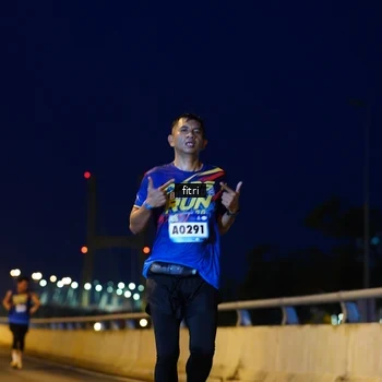 Runner Photo 9144960