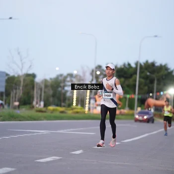Runner Photo 9144962
