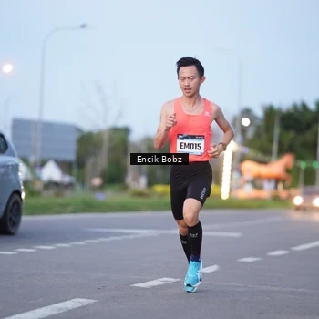 Runner Photo 9144984