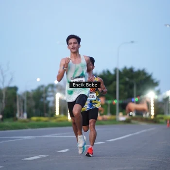 Runner Photo 9145077