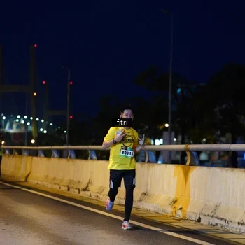 Runner Photo 9145458