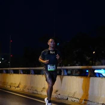 Runner Photo 9145486