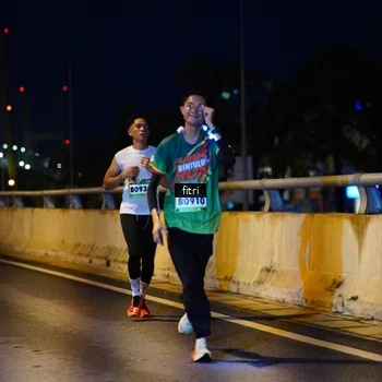 Runner Photo 9145587