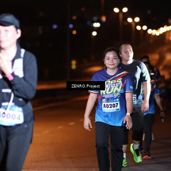 Runner Photo 9145657