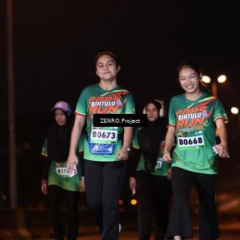 Runner Photo 9145679