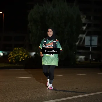 Runner Photo 9145895