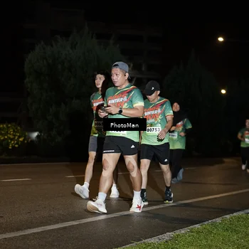 Runner Photo 9145940