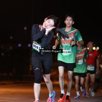 Runner Photo 9146049