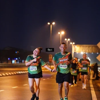 Runner Photo 9146061