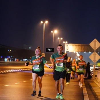 Runner Photo 9146077
