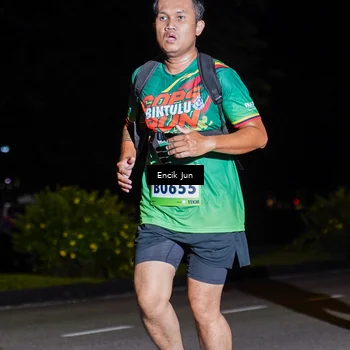 Runner Photo 9146443
