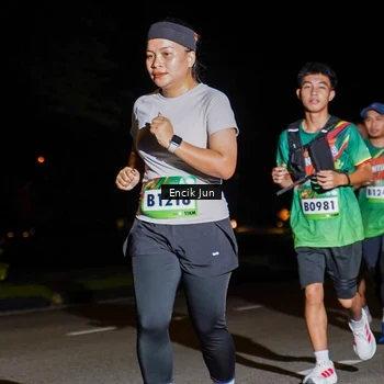Runner Photo 9146531