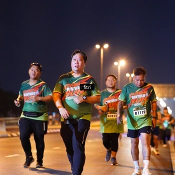 Runner Photo 9146543