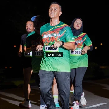 Runner Photo 9146600