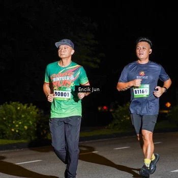 Runner Photo 9146605