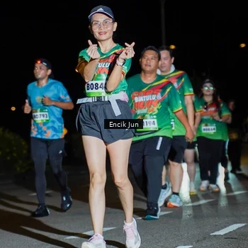 Runner Photo 9147111