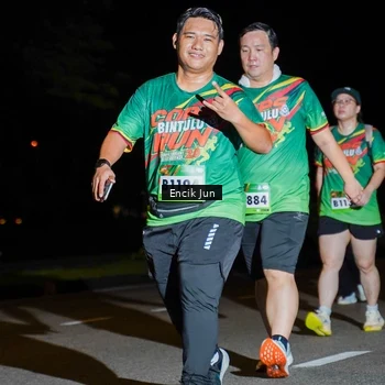 Runner Photo 9147125