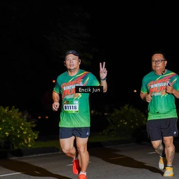 Runner Photo 9147227